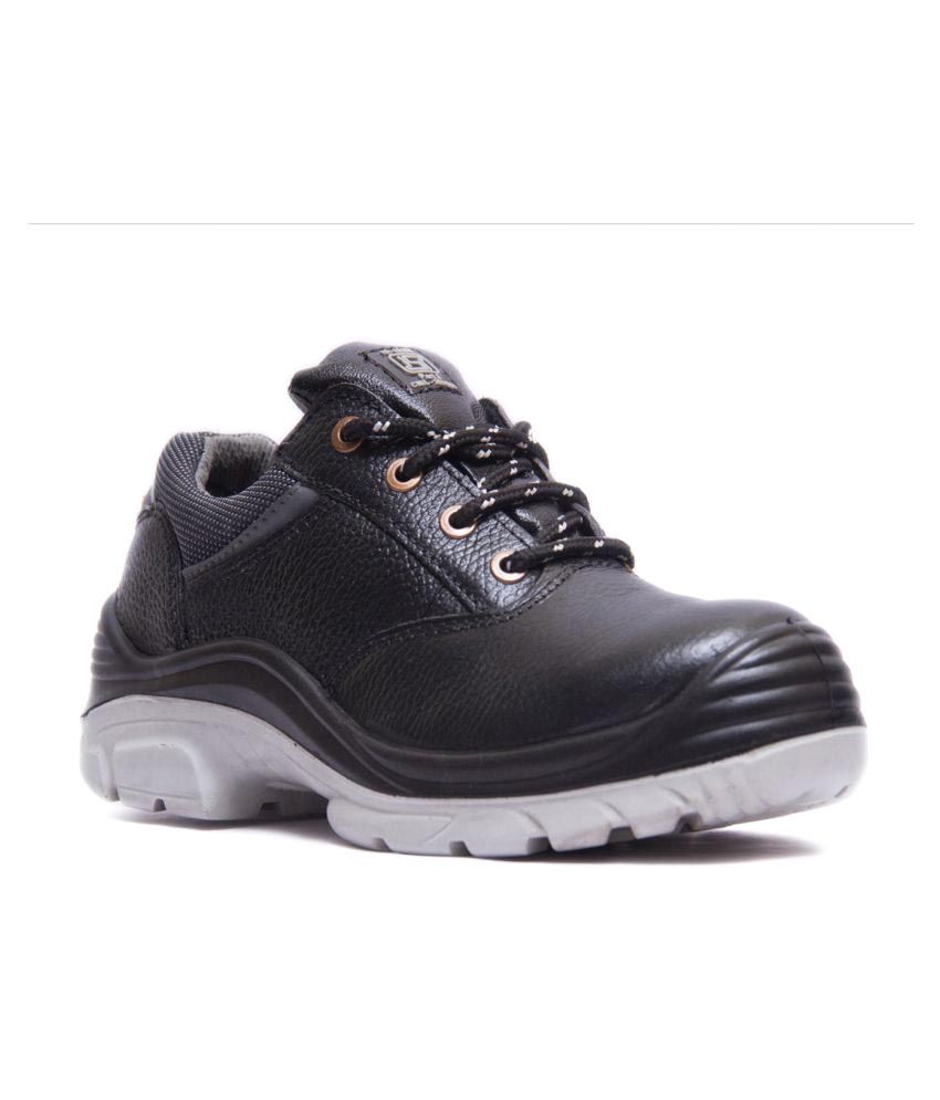 black mid ankle sneakers