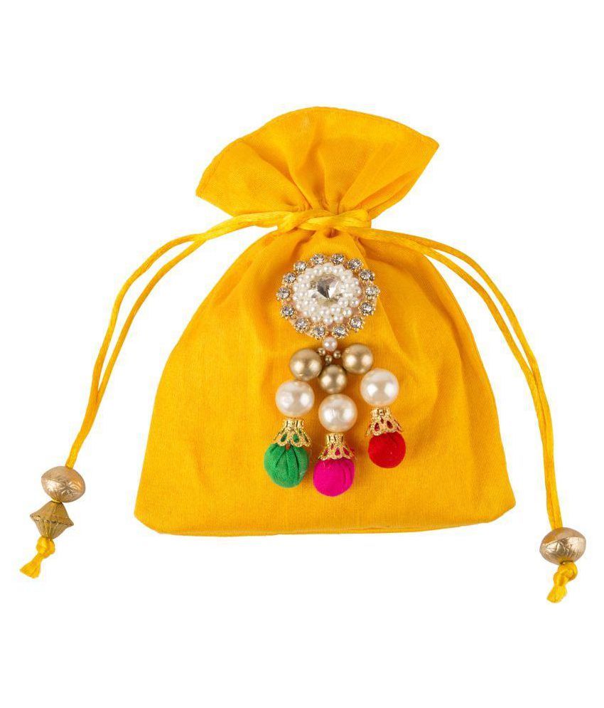 Jaipurse Yellow Silk Potli Bag With 21 Pcs Chocolates Gift Hamper For Diwali Valentine Birthday Buy Jaipurse Yellow Silk Potli Bag With 21 Pcs Chocolates Gift Hamper For Diwali Valentine Birthday At Best Prices In India