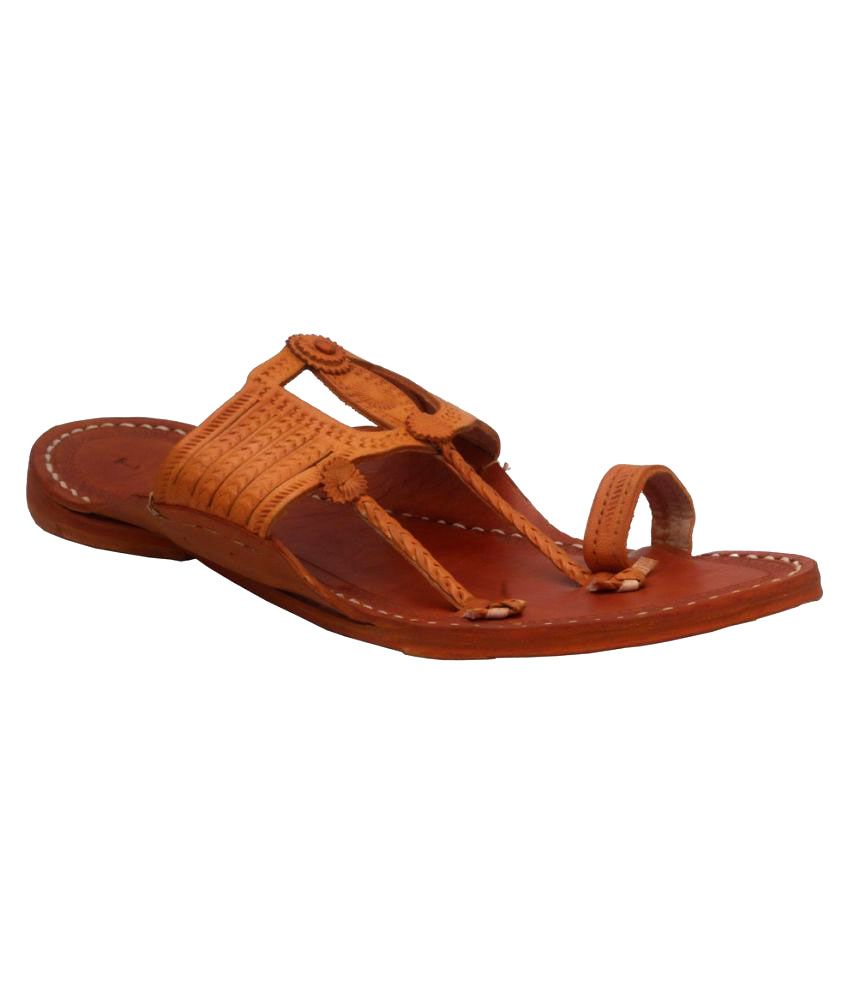 cross chappal online