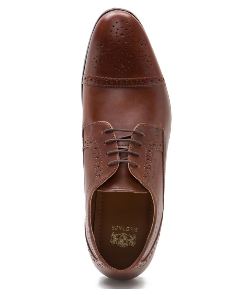 red tape oxford shoes in patent leather