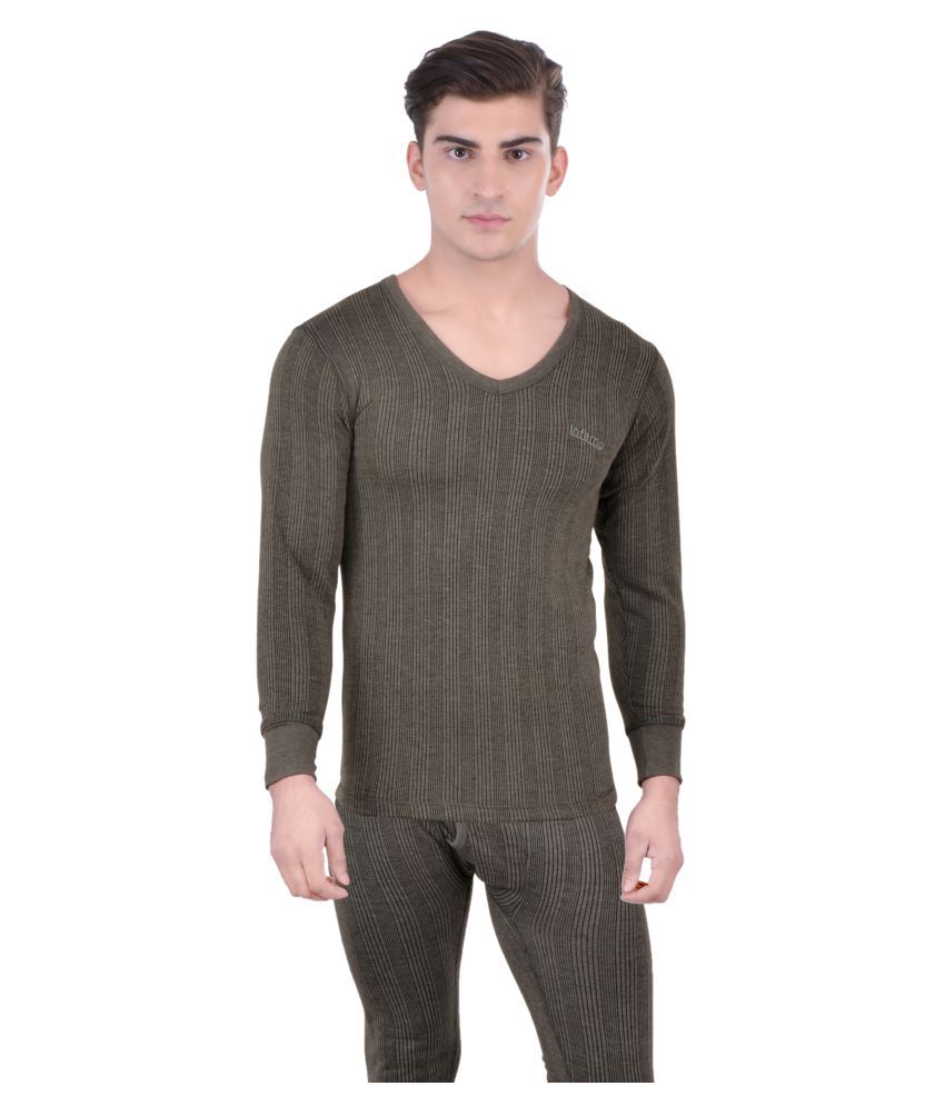 fake yeezy 700 inertia