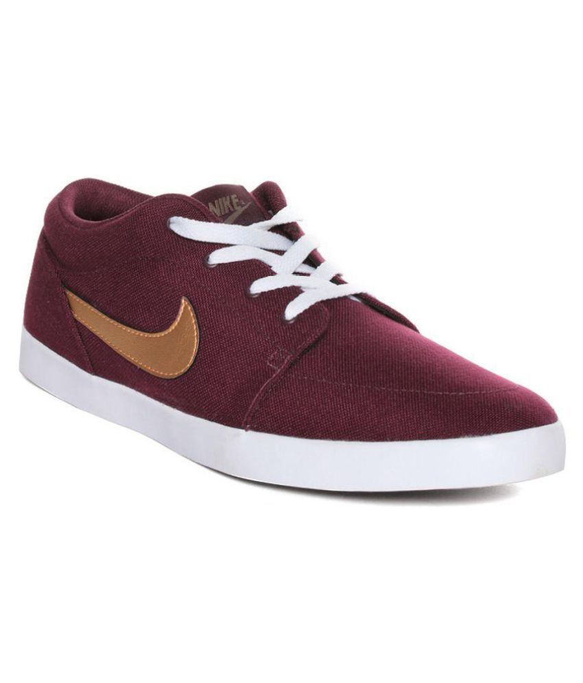 nike voleio sneakers