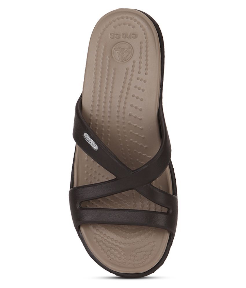 pump crocs