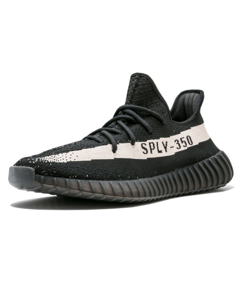 Península Torpe Sermón Adidas Yeezy Boost 350 V2 Black Running Shoes - Buy Adidas Yeezy Boost 350  V2 Black Running Shoes Online at Best Prices in India on Snapdeal