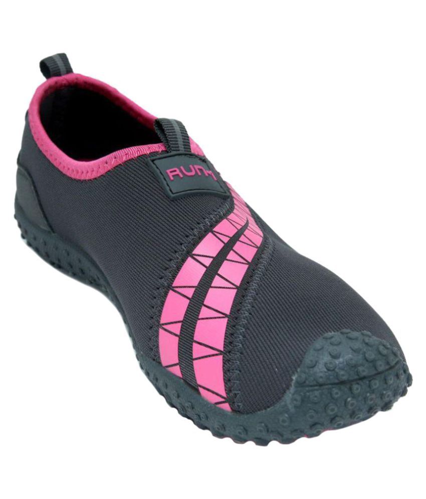 Q'BA Black Walking Shoes Price in India- Buy Q'BA Black Walking Shoes ...