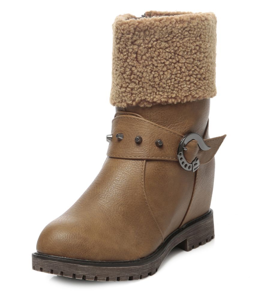 tan ugg like boots