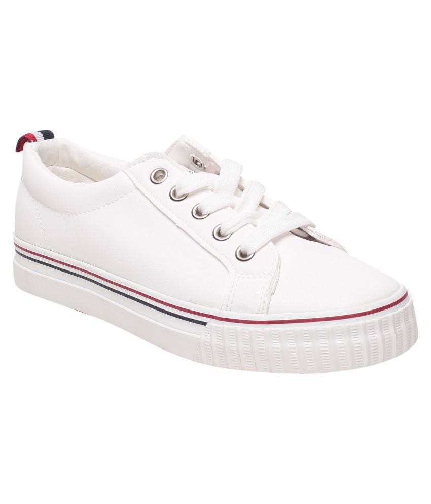 Buy Klaur Melbourne White Casual Shoes 