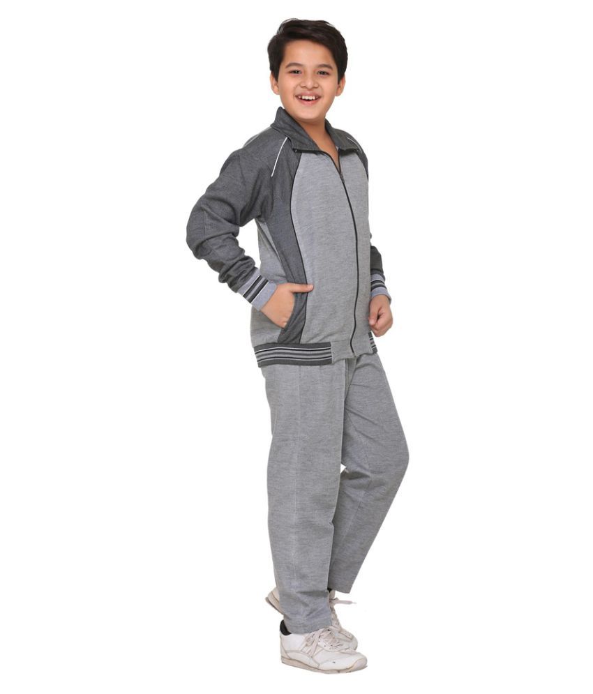 track suit for boys price