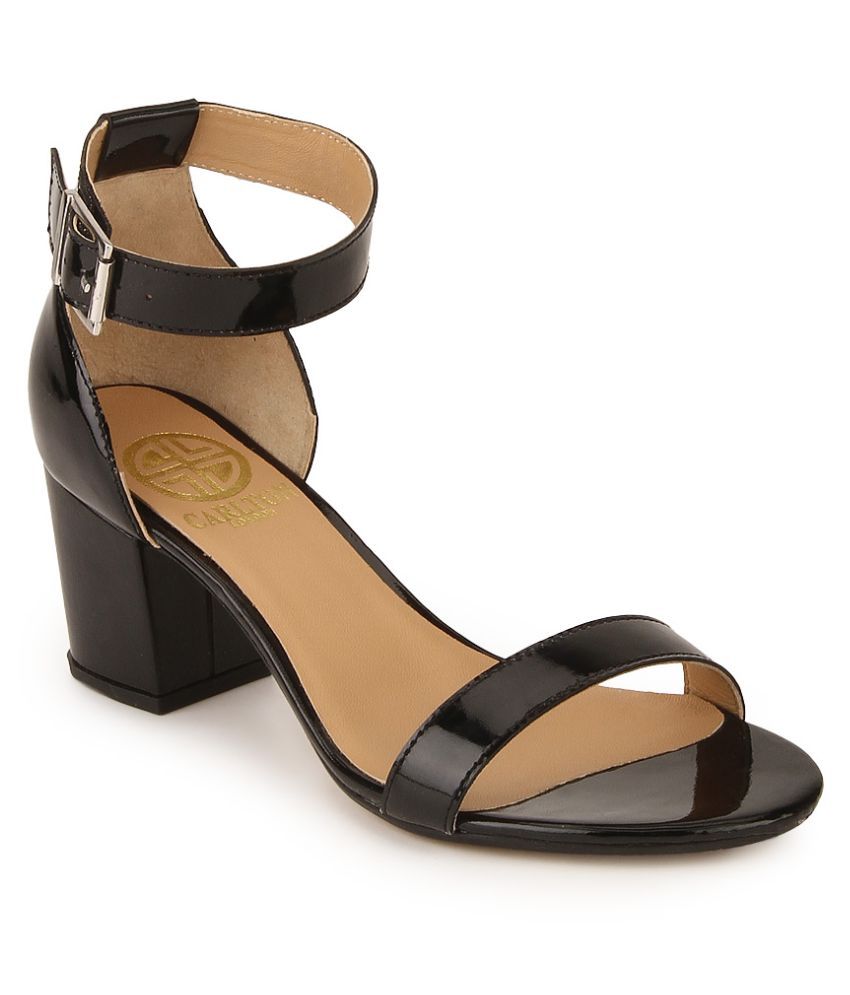 sandals under 1500