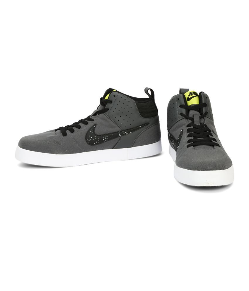 nike liteforce iii mid