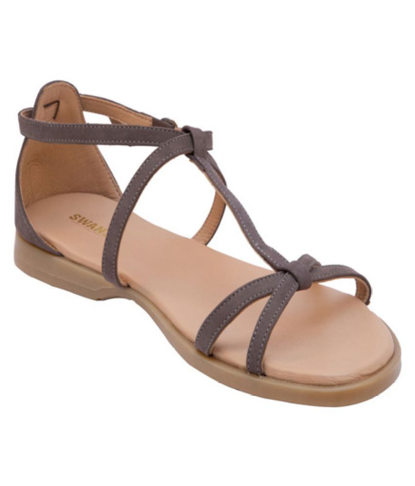 SWANSIND Brown Flats Price in India Buy SWANSIND Brown Flats Online at
