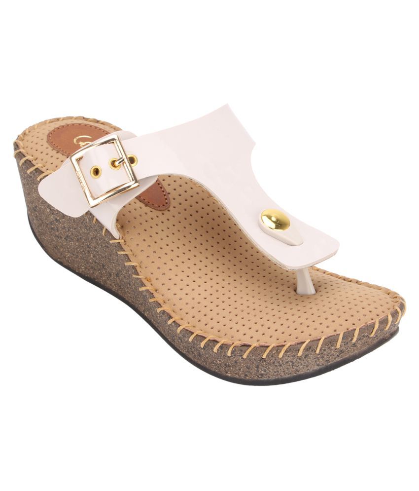 catwalk beige sandals