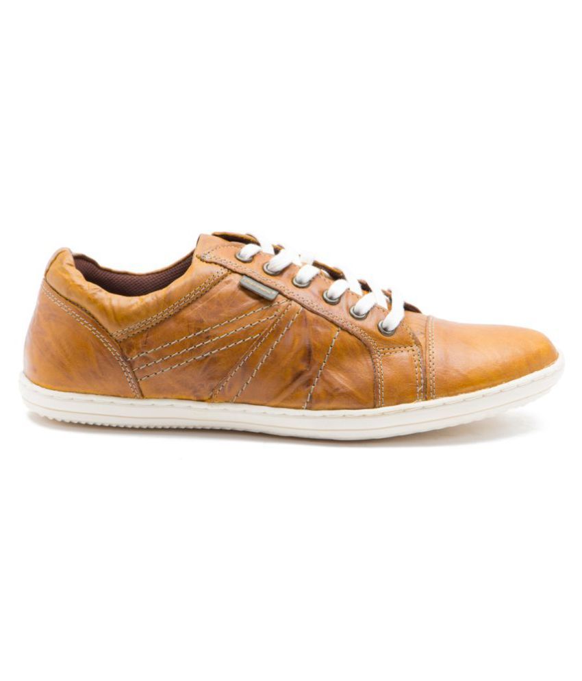 red tape men tan sneakers