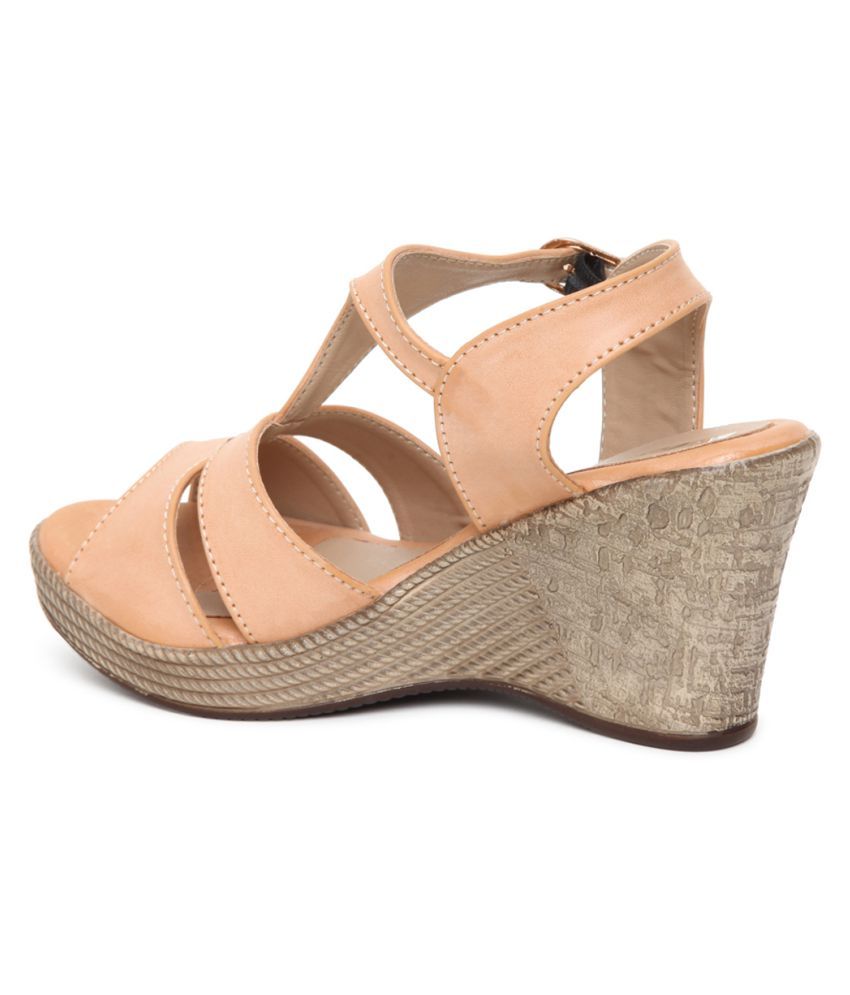 tan suede platform heels