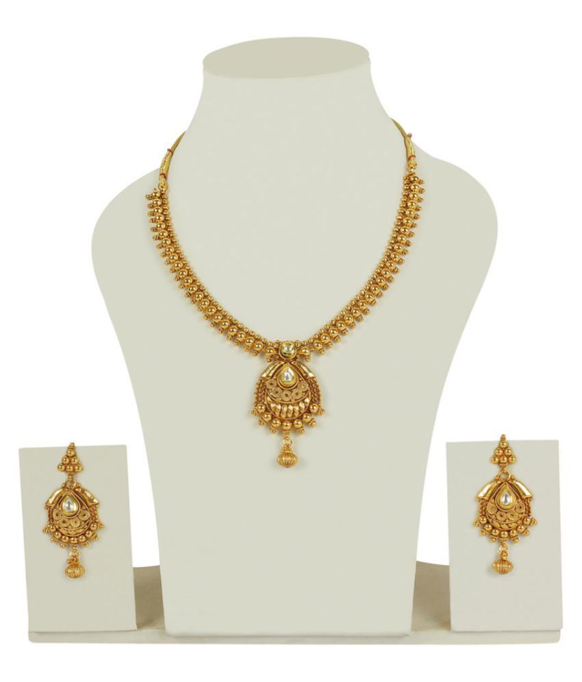 MUCH MORE 18k Gold Plated Charm Look 
