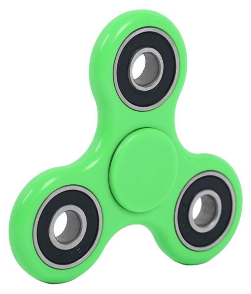 a green fidget spinner