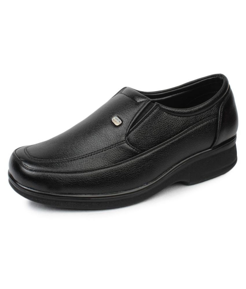 Buy Action Office Formal Shoes Online at Best Price in India - Snapdeal