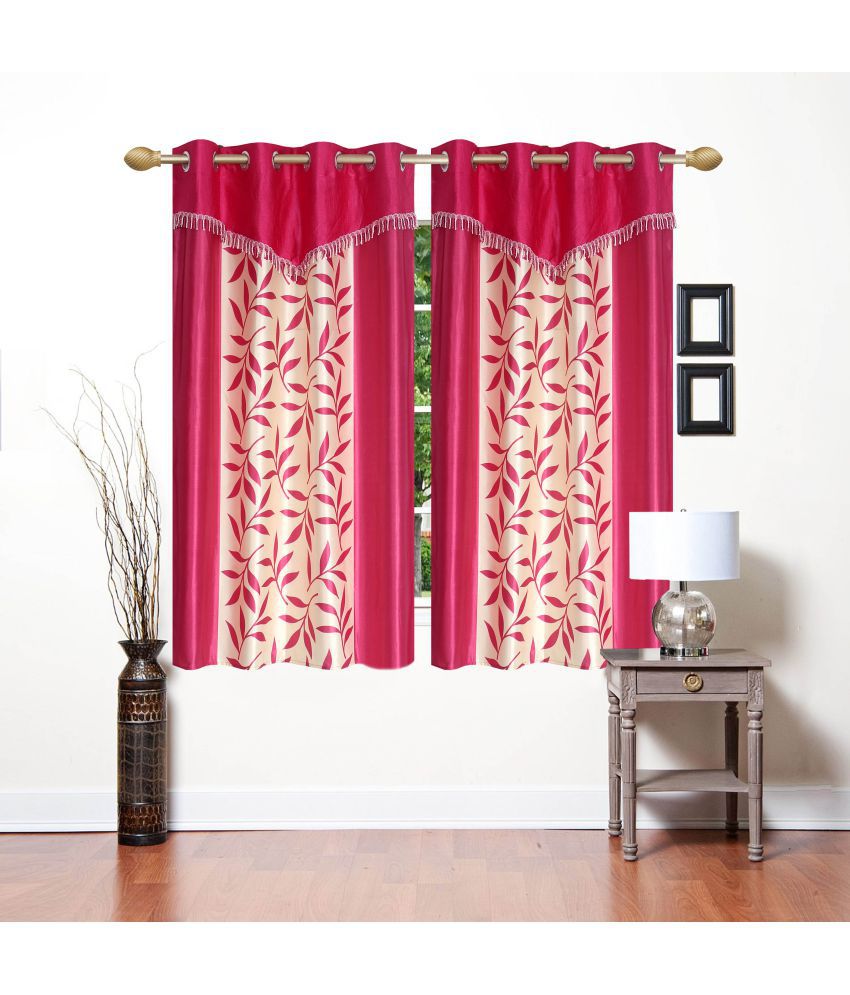     			Stella Creations Set of 2 Window Eyelet Curtains Printed Pink