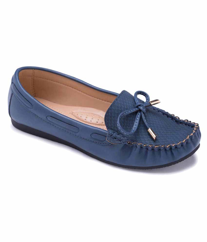 Ceriz Navy Casual Shoes Price in India 