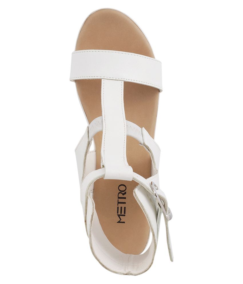 white flats in store