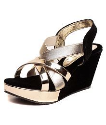 snapdeal women's footwear offers