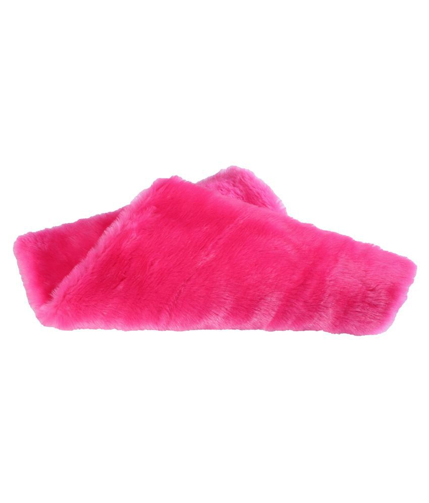     			VARDHMAN Soft Hair Fur Cloth for Used in Dresses, Art & Craft, Photo, Selfie Props, Soft Toys Making & Other Craft Work (Magenta, 38x34 Inches Approx, Hair Length - 2cm)
