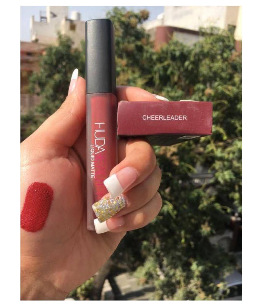 huda cheerleader lipstick