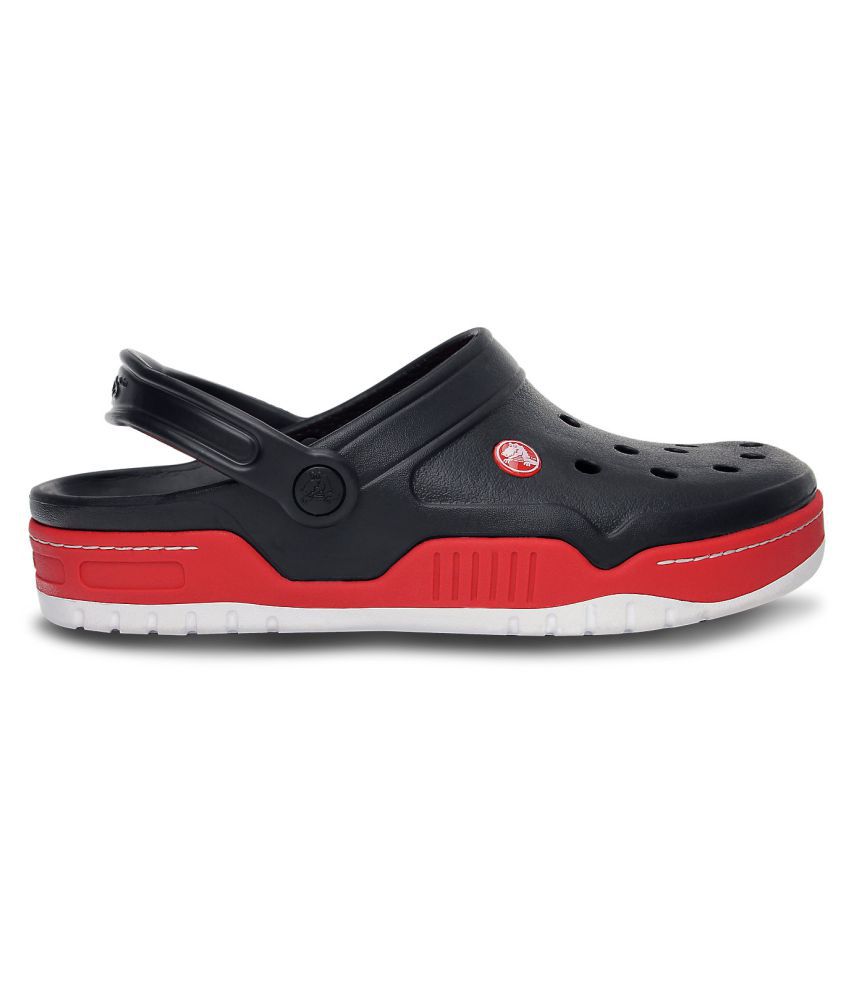 Crocs Relaxed Fit Front Court Clog Black Floater Sandals - Buy Crocs ...