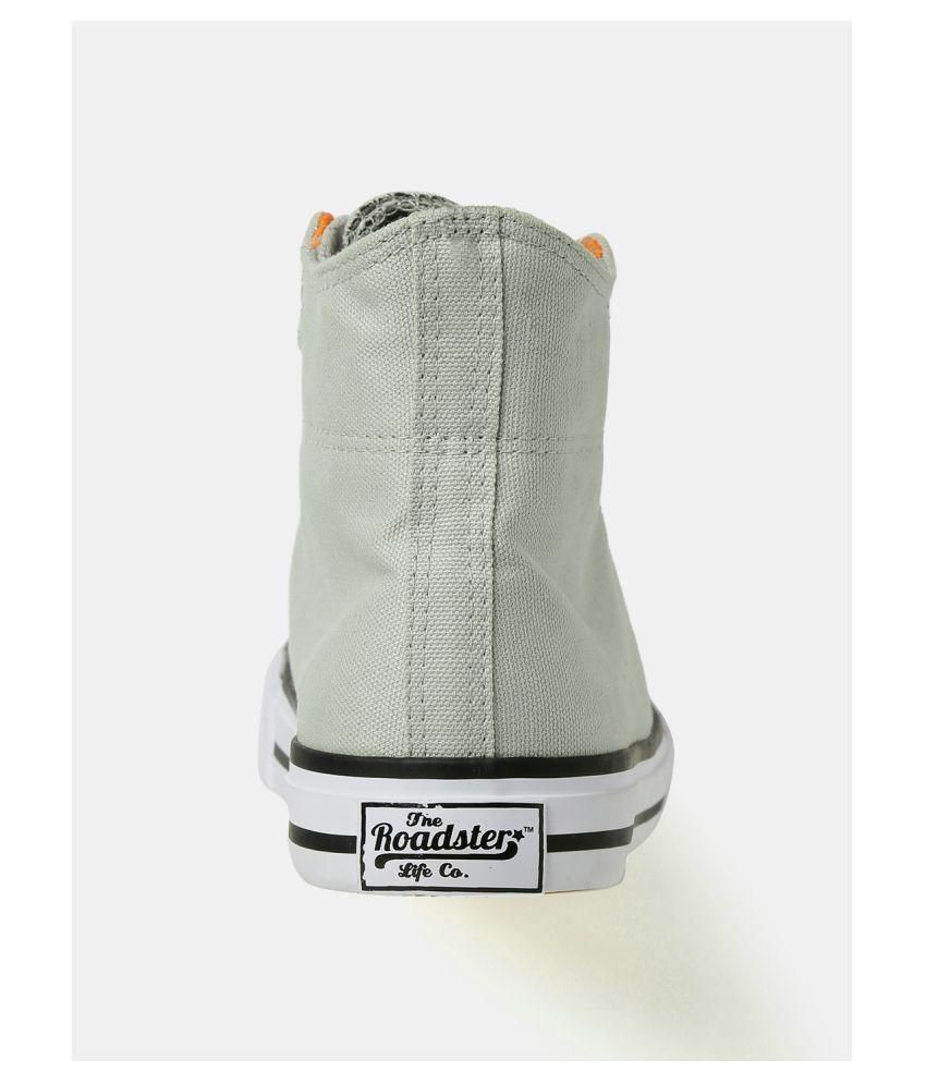 roadster shoes snapdeal