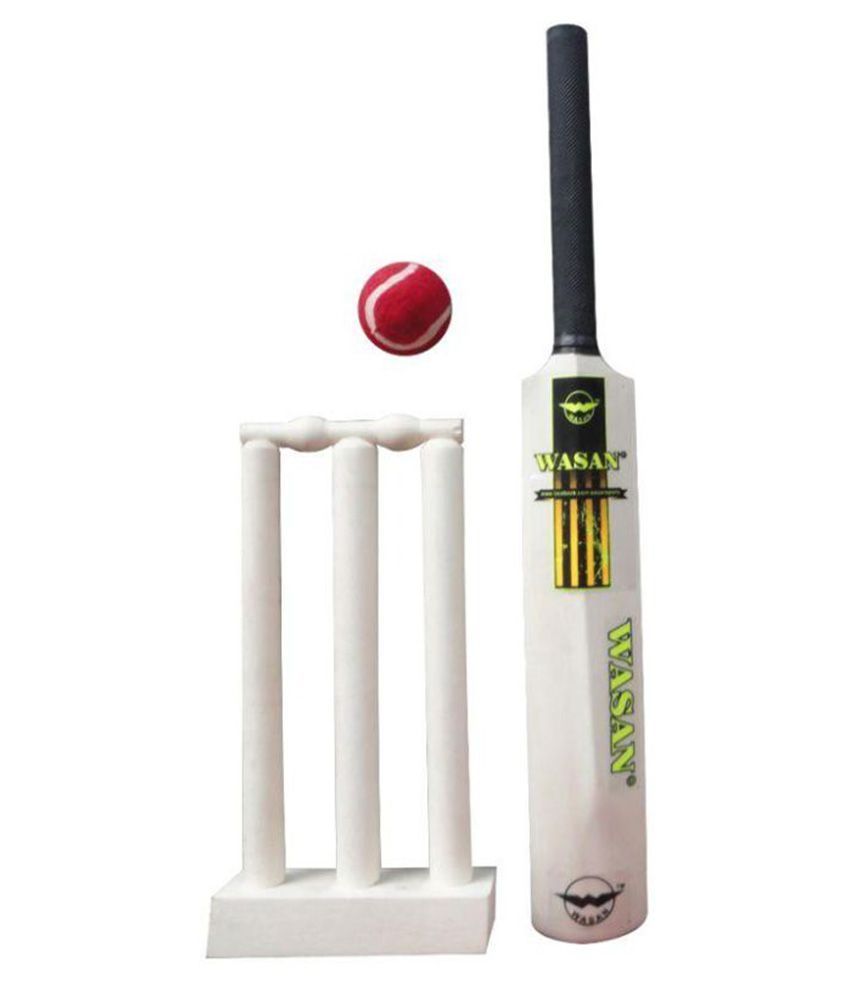 miniature cricket set