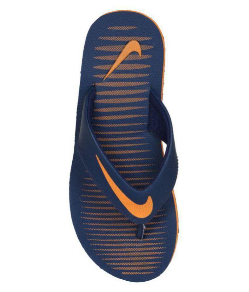 nike flip flops blue