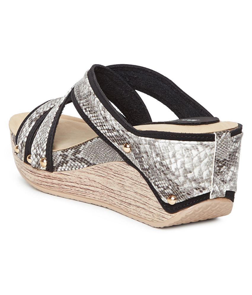 marc loire wedges