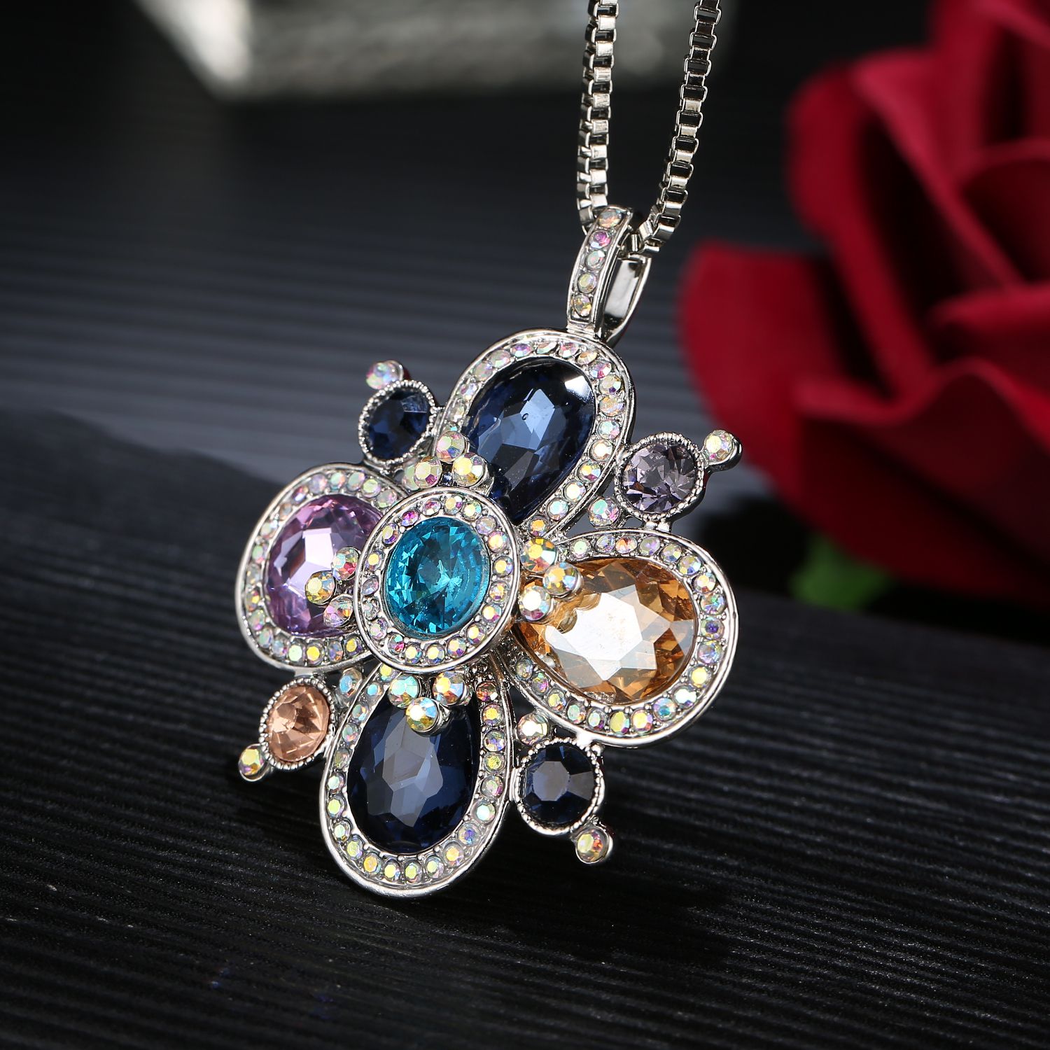 Jewels Galaxy Crystal Elements Luxuria Sparkling Floral & Leaf Design ...