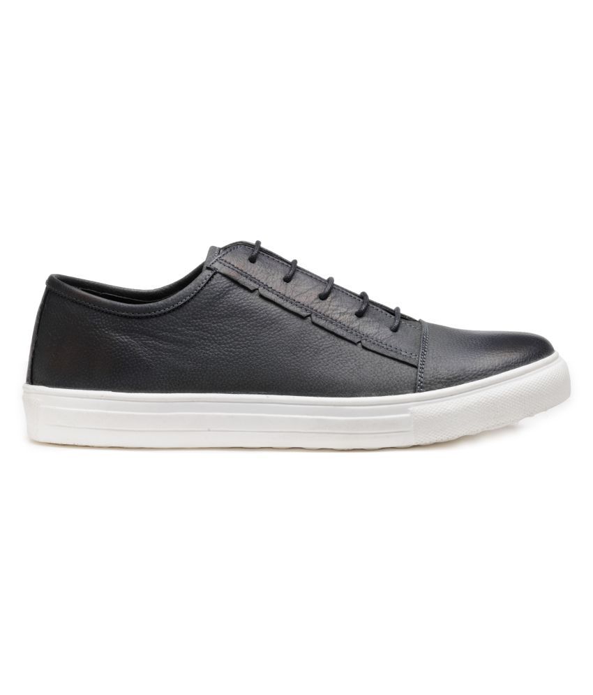 franco leone black shoes
