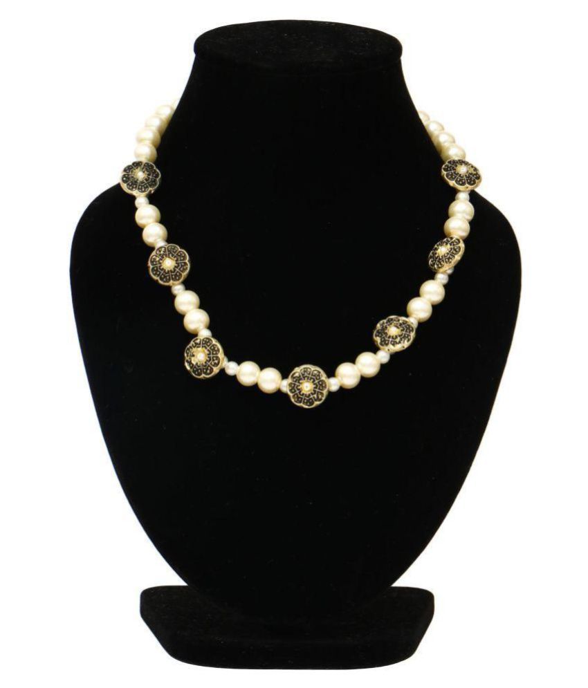 Handcrafted Off White Beads Necklace - Buy Handcrafted Off White Beads 