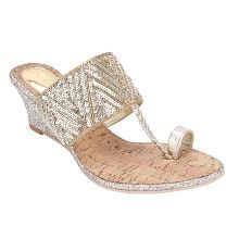 Ethnic Shoes: Buy Wedding Shoes for Women Online at Best Prices in ...