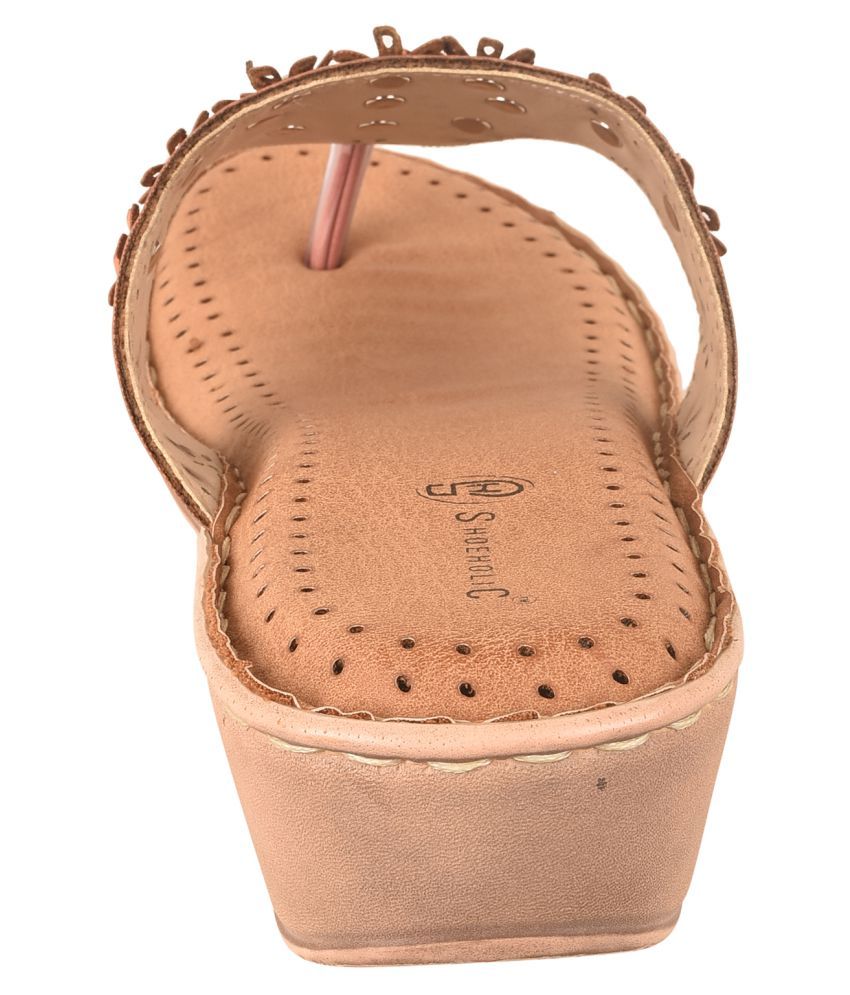 fluffy beige slippers