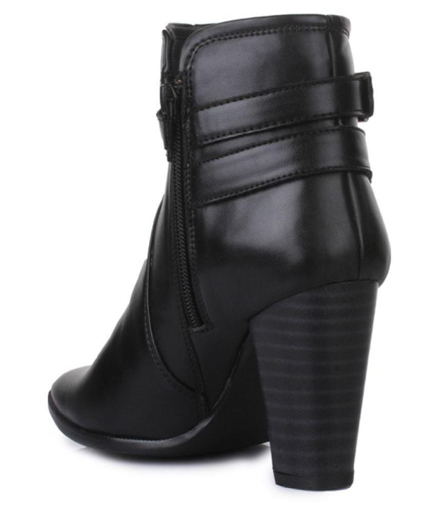 black ankle length shoes