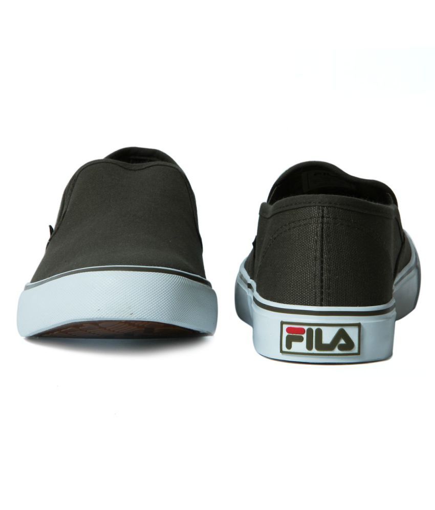 fila relaxer myntra