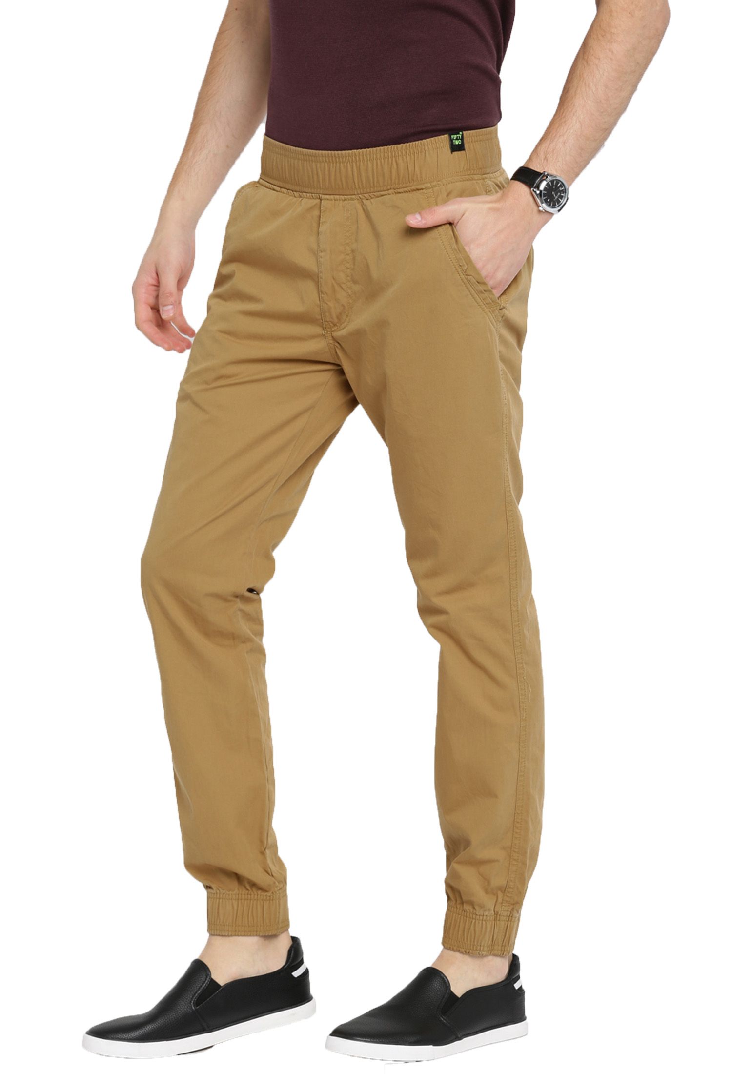 joggers color beige