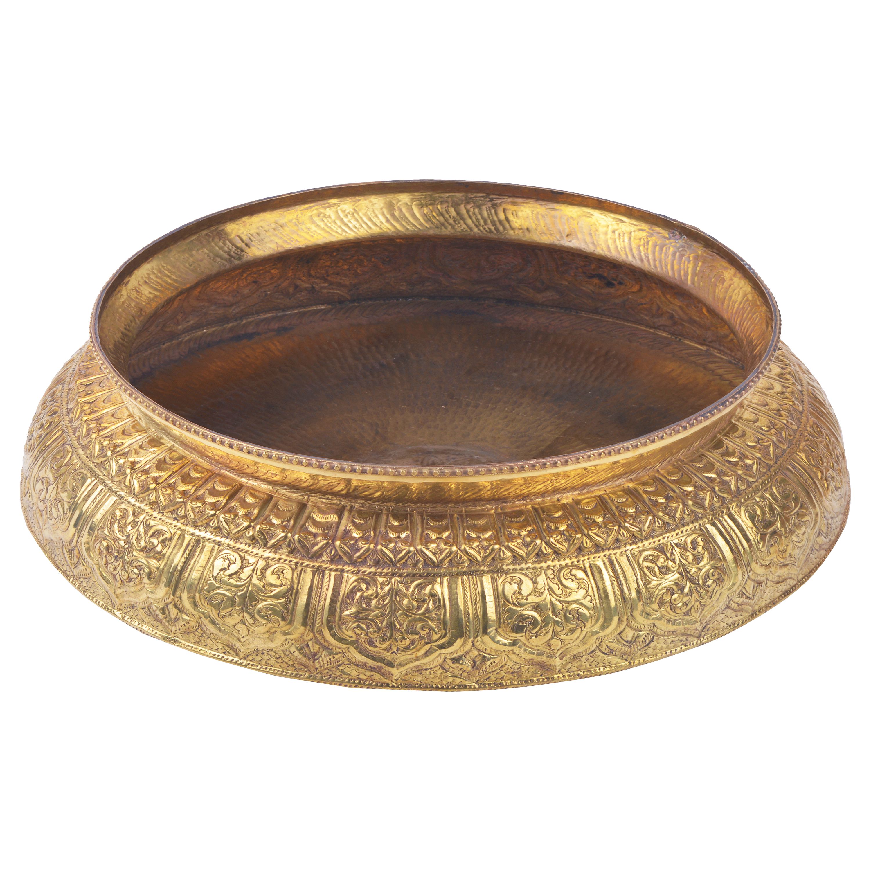 bharathaat Yellow Brass Handicraft Showpiece - Pack of 1: Buy ...