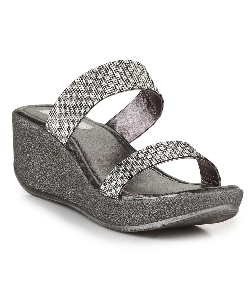 bruno manetti wedges
