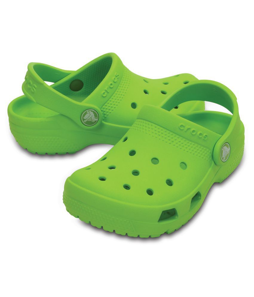 Crocs Green Crocs Coast Clogs for Boys & Girls Price in India- Buy ...