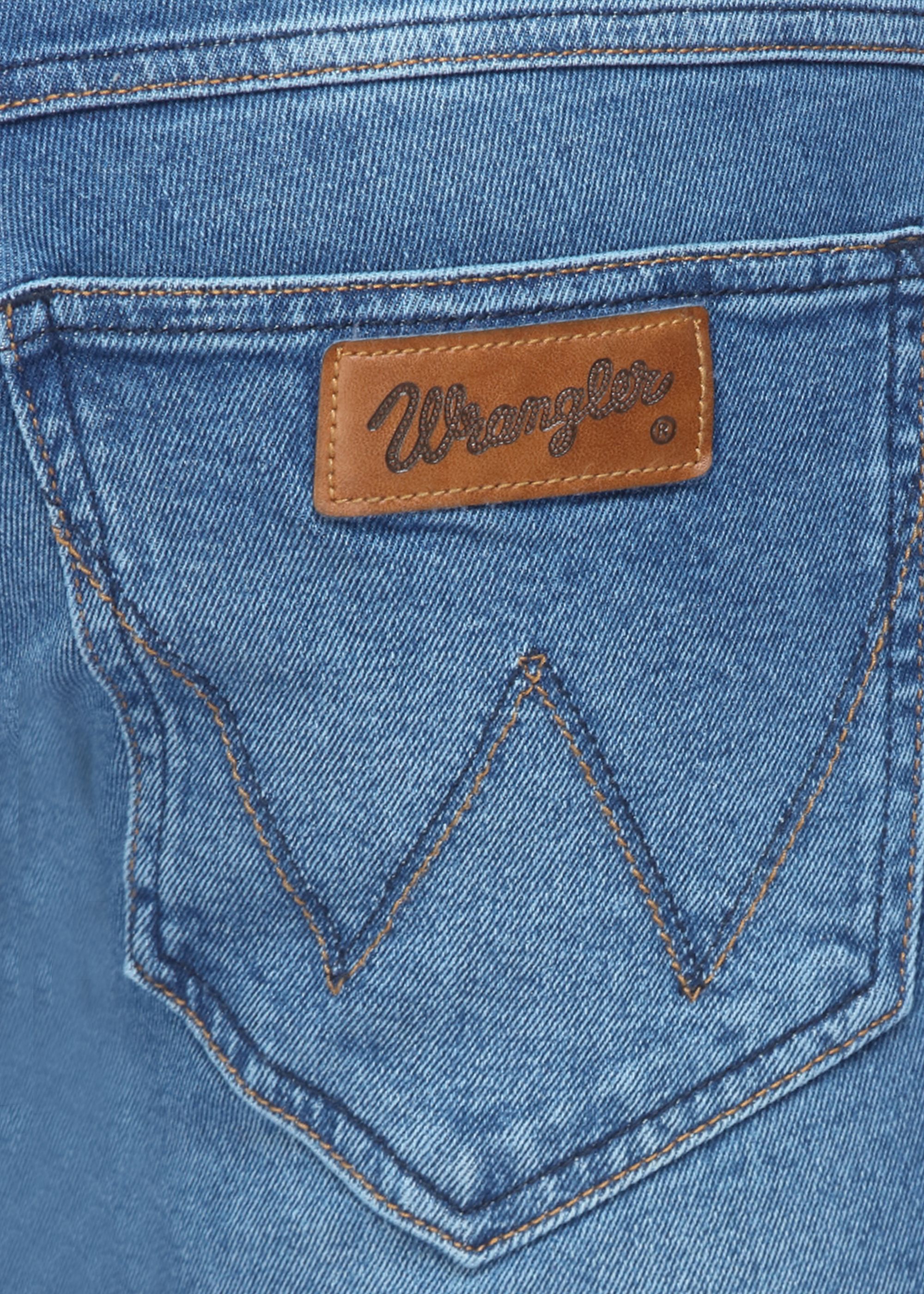 wrangler blue jeans