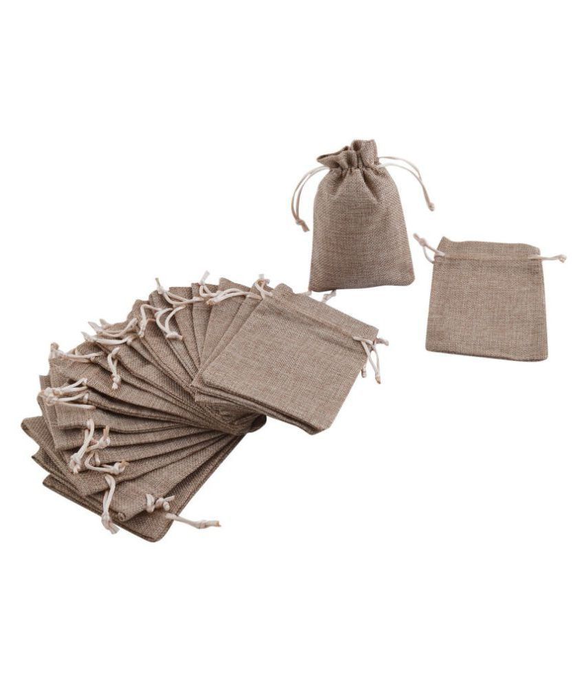     			Jute Bags Gift Bags ,Return Gifts Bags combo of 10, size 13 x 18 cm ,Burlap Natural Jute, For Weddings ,Functions, Parties, Baby Showers, Birthdays, Festivals or Any Occasion