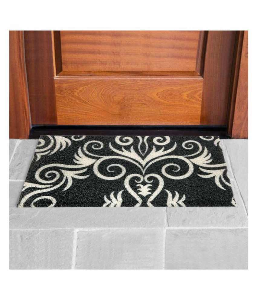     			E-Retailer Black Single Regular Outdoor Mat