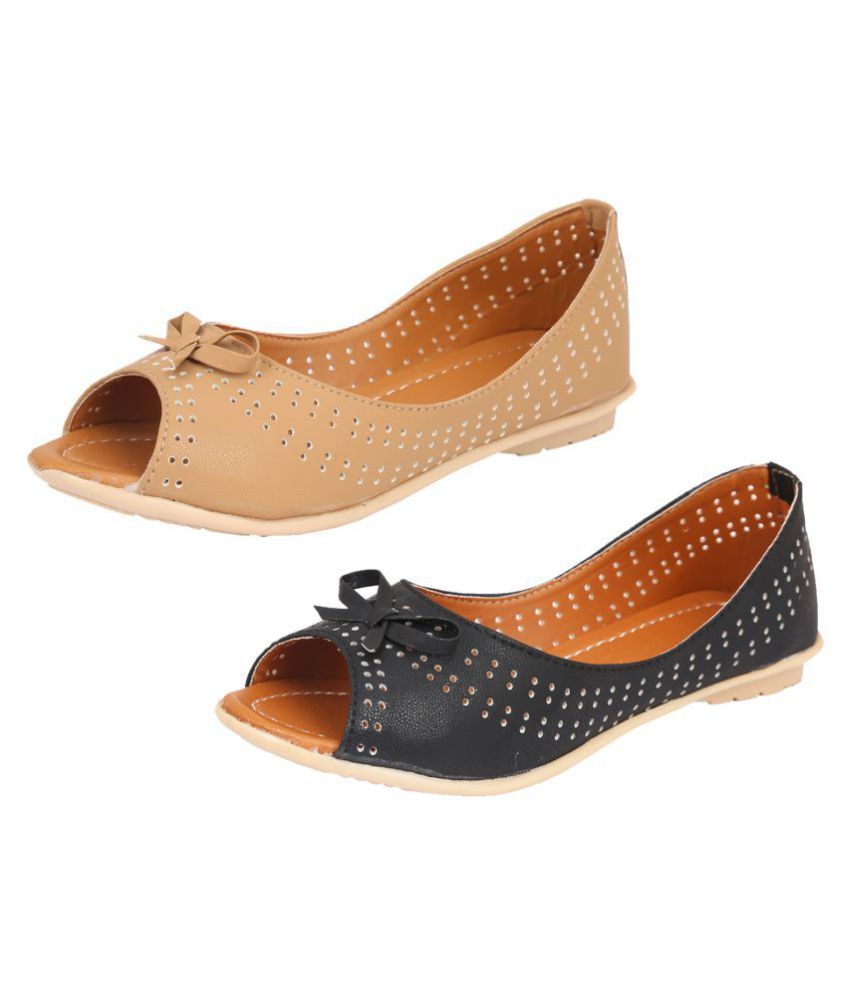 black ballerinas for women