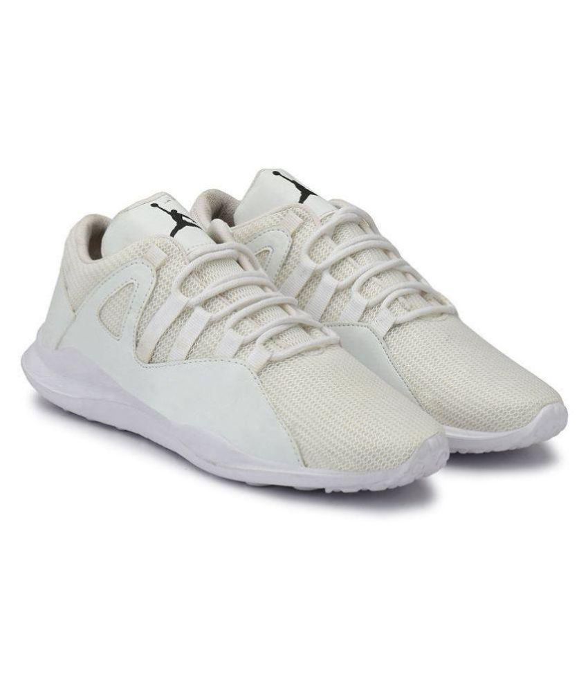 RS SHOE Lifestyle White Casual Shoes - Buy RS SHOE Lifestyle White ...