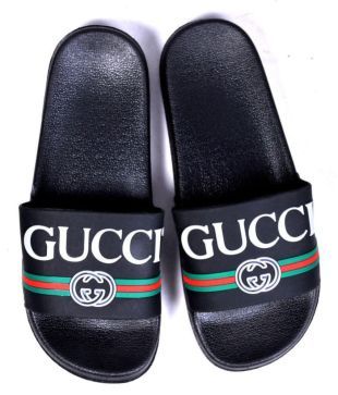 all black gucci flip flops