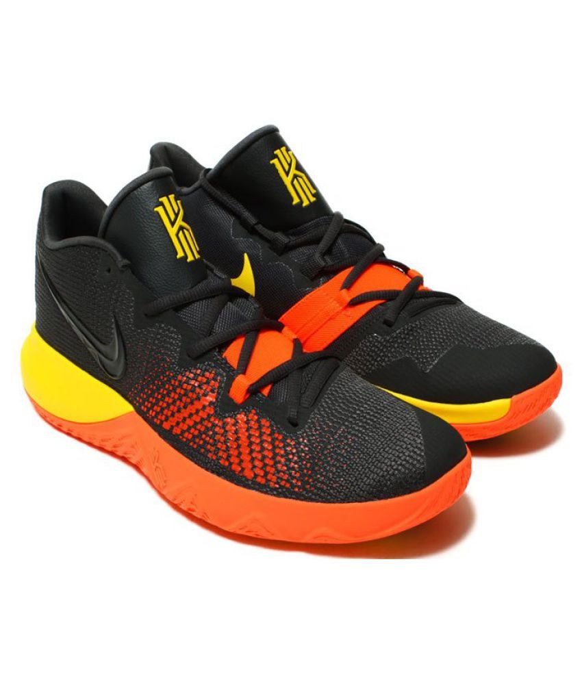 kyrie flytrap india
